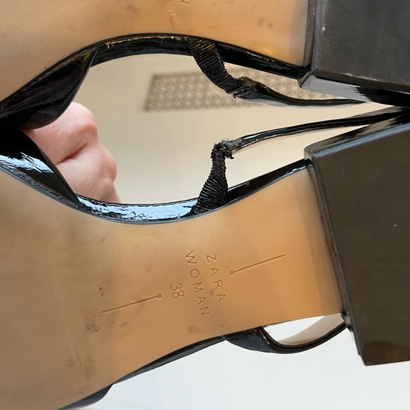 Zara black patent leather slingbacks 8 - Picture 4 of 4